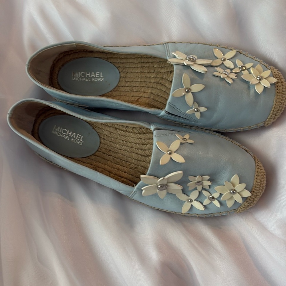 Michael Kors Women's Blue Floral Espadrilles